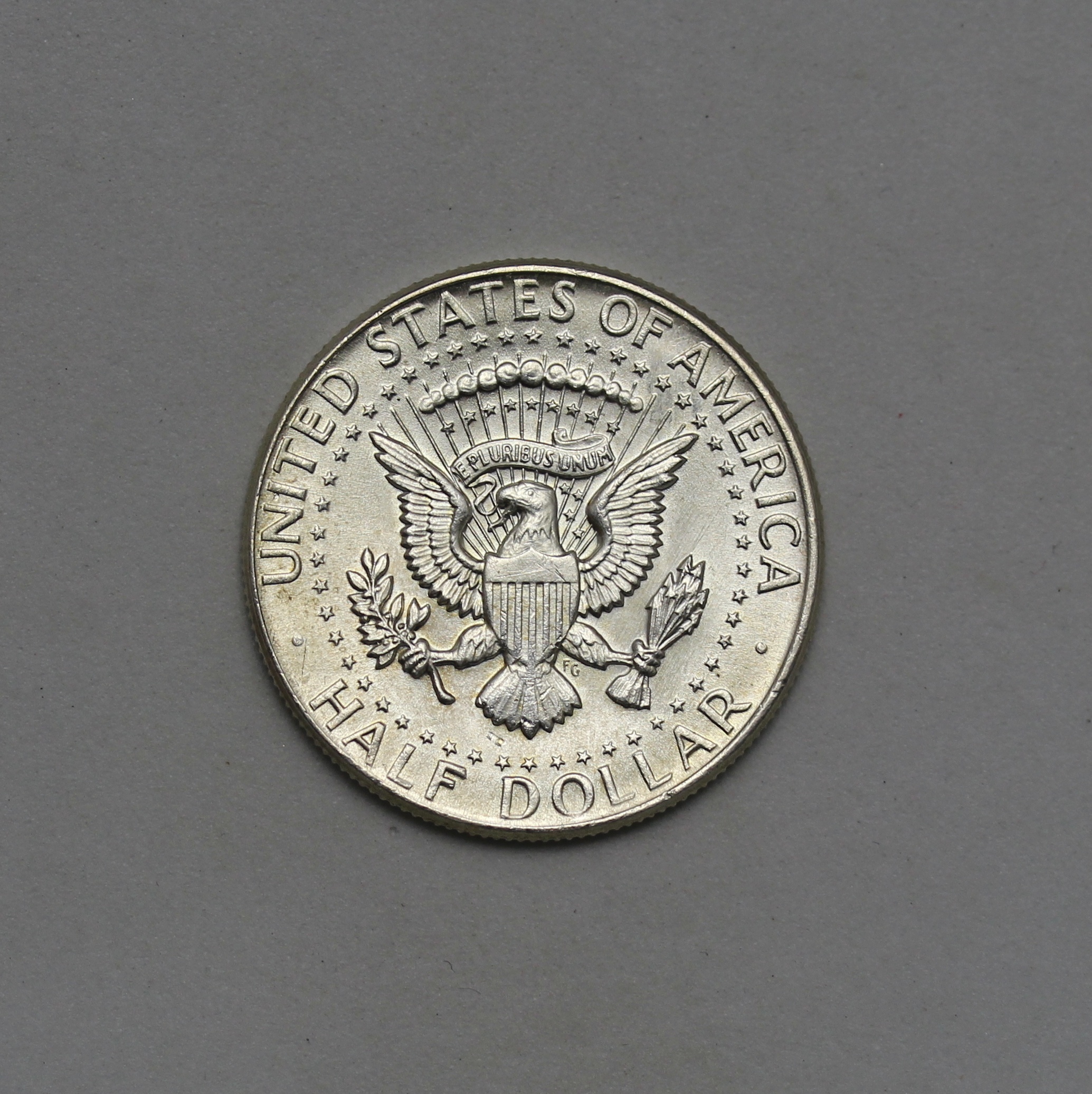 st-brn-1-2-dollar-1964-kennedy