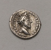 Stříbrný Denár - Marcus Antonius 161-180 n.l.