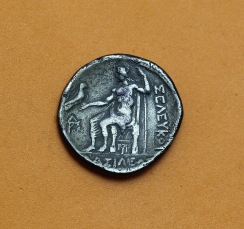 stribrna-tetradrachma-seleukos-i-2