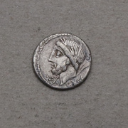 Stříbrný Denár L. a C. Memmius L. f. Galeria 87 př. n. l. - Řím